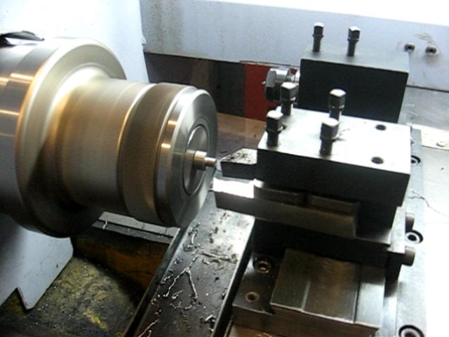 印刷機(jī)械零件自動(dòng)加工(圖2) 印刷機(jī)械零件自動(dòng)加工(圖2)